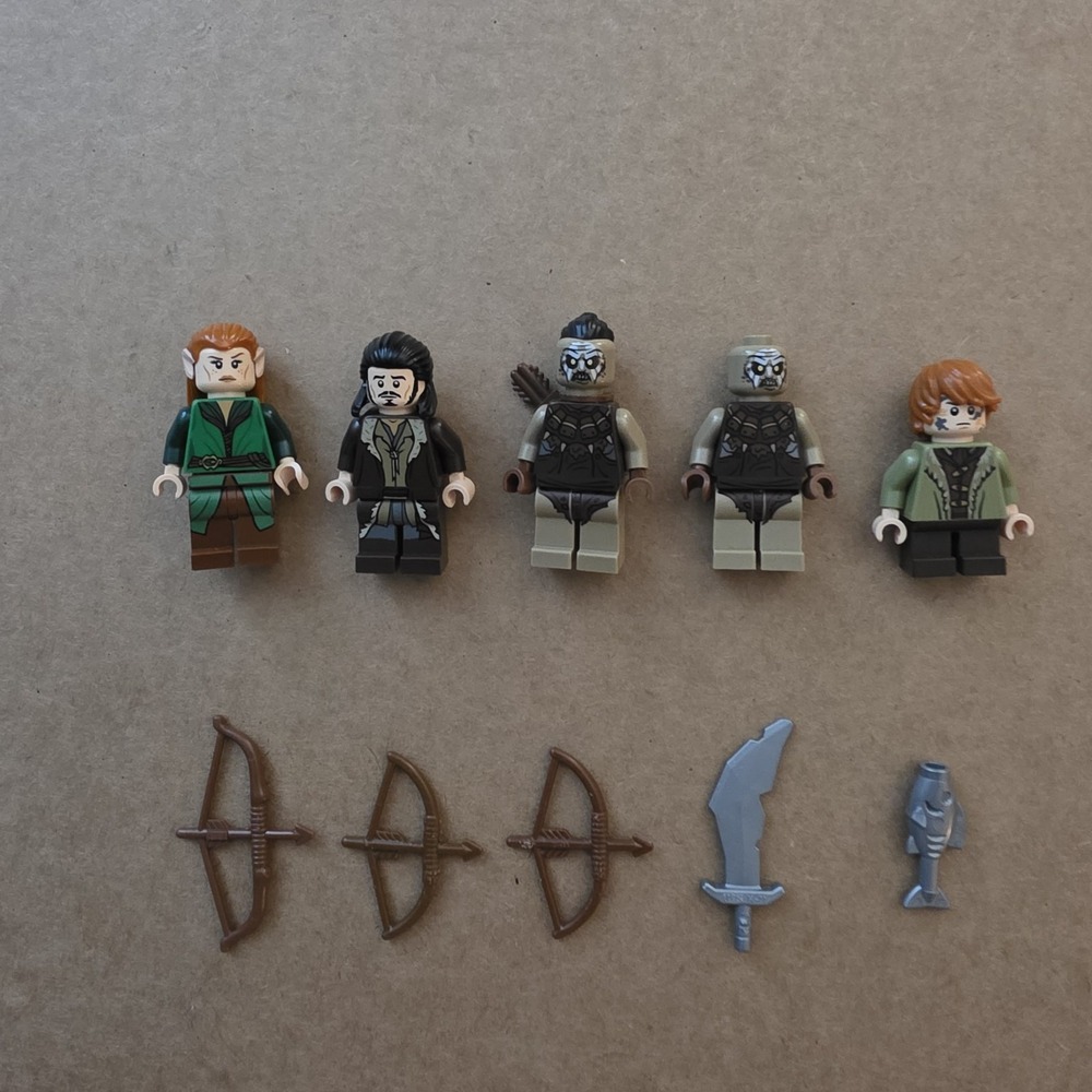 LEGO The Hobbit Minifigure Lot 79016 Attack on Laketown
